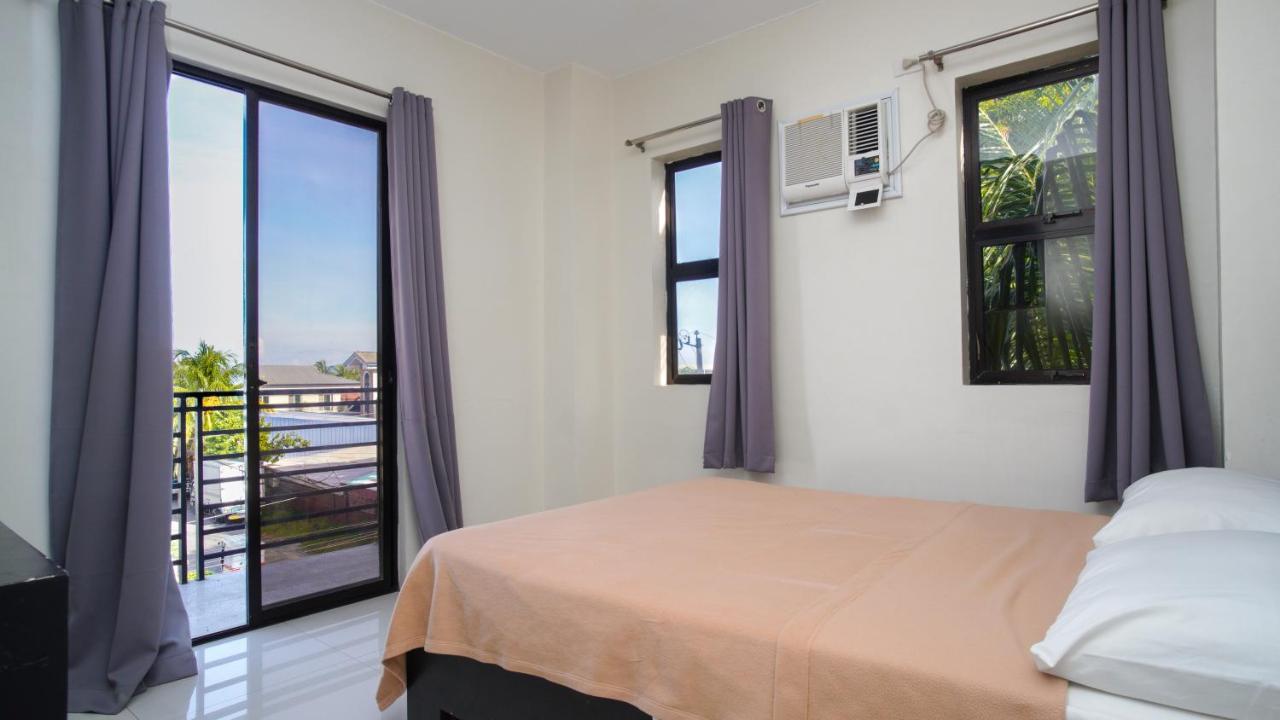 Garden Vista Hotel Davao Экстерьер фото