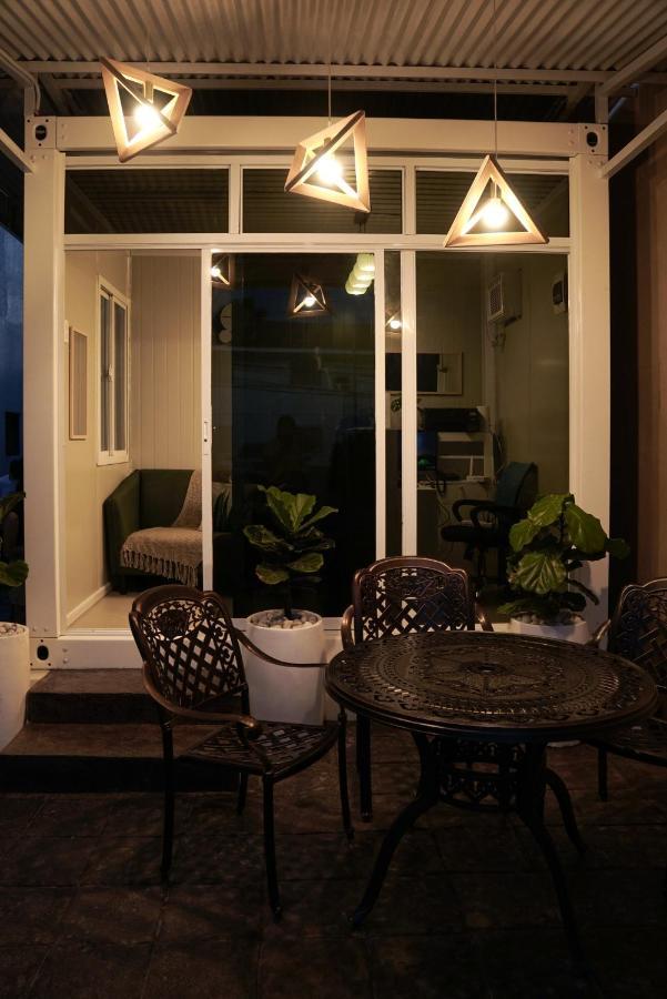 Garden Vista Hotel Davao Экстерьер фото