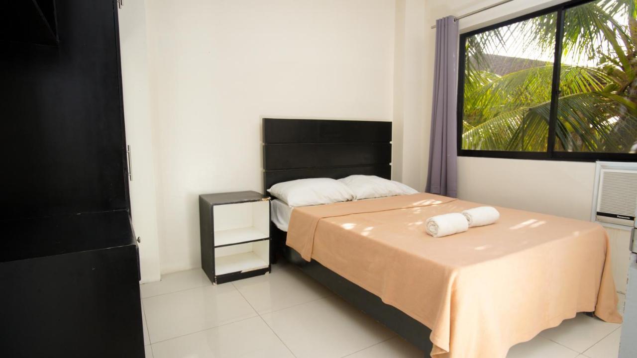 Garden Vista Hotel Davao Экстерьер фото